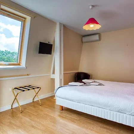 A Jayac - Logis Hotel