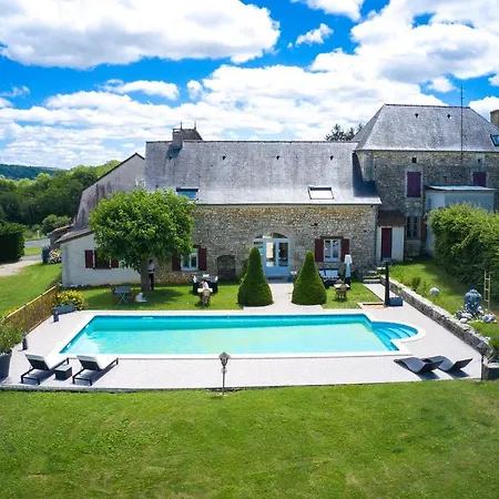 Hotel A Jayac - Logis Paulin