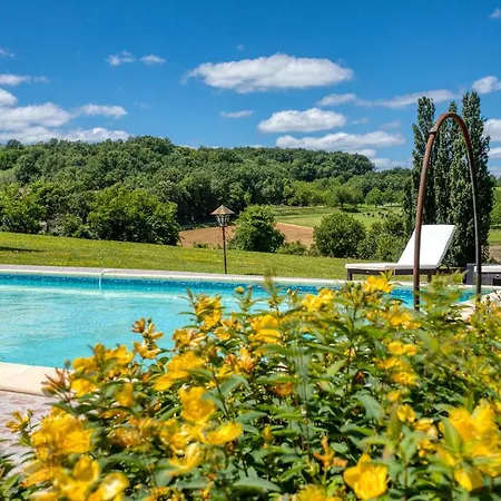 Hotel A Jayac - Logis 3*