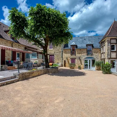 A Jayac - Logis Hotel Paulin