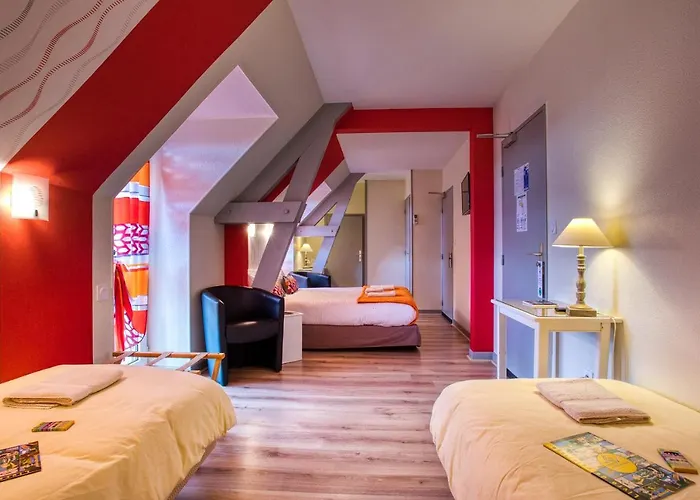 A Jayac - Logis Paulin