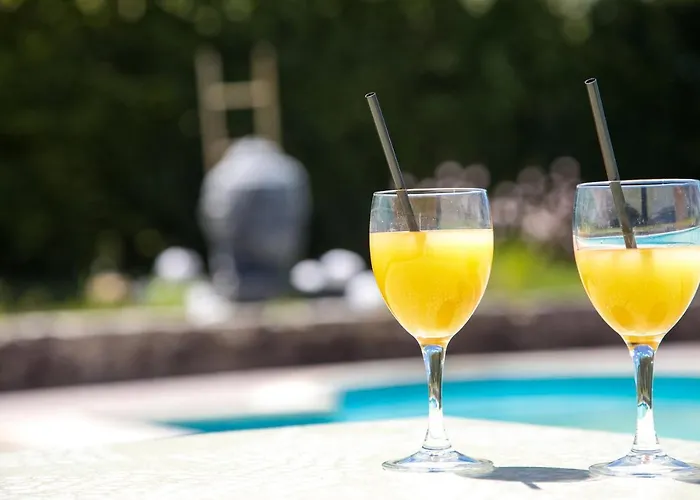 A Jayac - Logis Hotel 3*