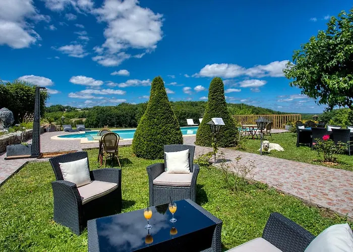 A Jayac - Logis Hotel