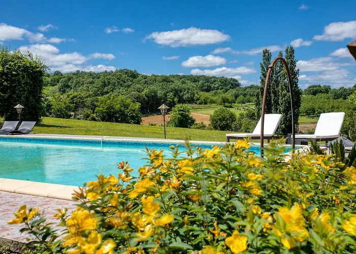 Hotel A Jayac - Logis 3*