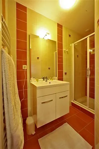 A Jayac - Logis Hotel